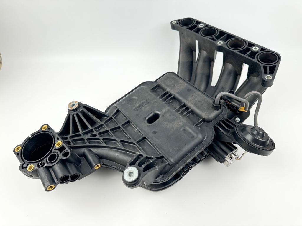 2007 Honda 150 HP 4 Stroke Outboard Intake Manifold 17110-ZY6-003 OEM