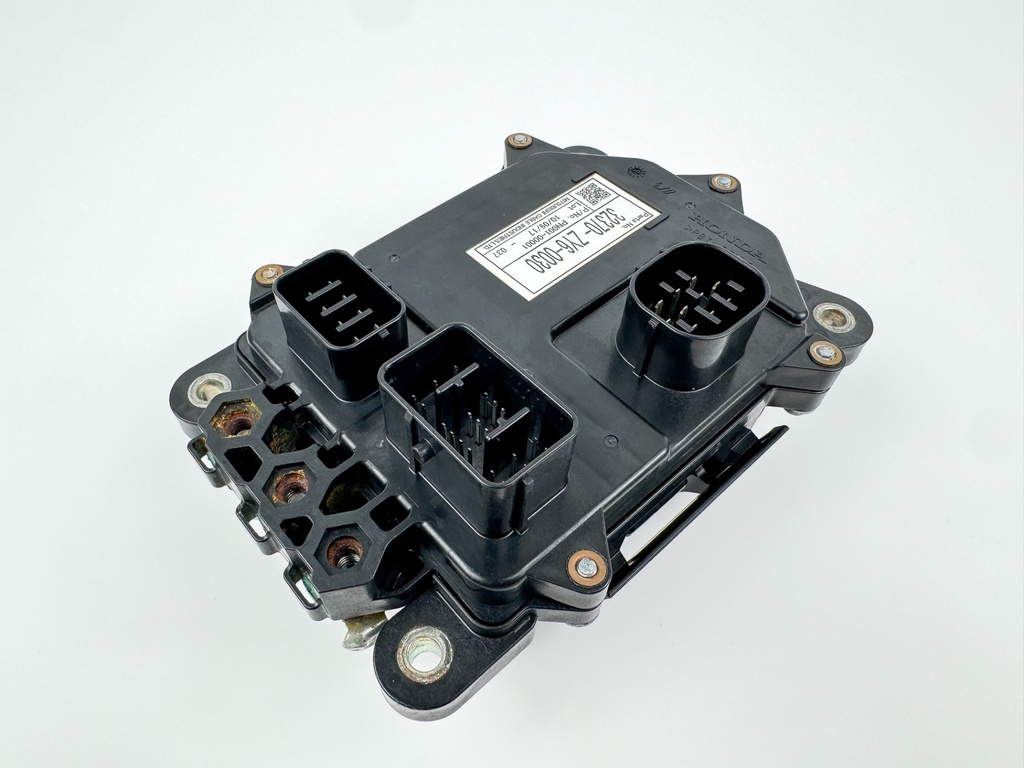 2007 Honda 150 HP 4 Stroke Outboard Fuse Box 32370-ZY6-004 OEM