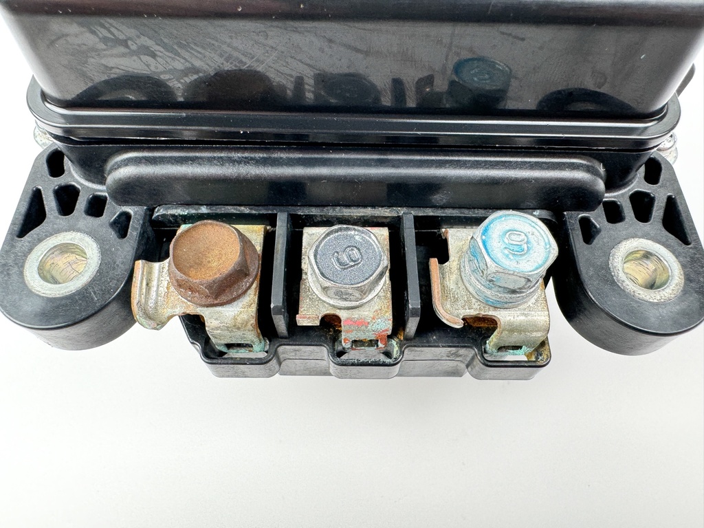 2007 Honda 150 HP 4 Stroke Outboard Fuse Box 32370-ZY6-004 OEM