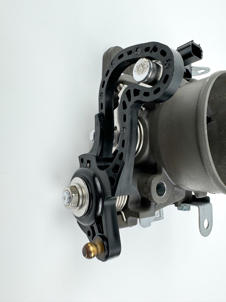 2007 Honda 150 HP 4 Stroke Outboard Throttle Body Assembly 16400-ZY6-013 OEM