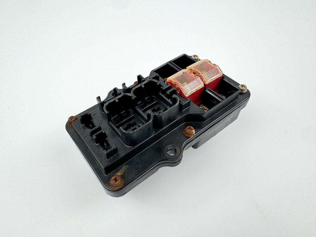 2006 Yamaha 150 HP 4 Stroke Outboard Fuse Box 63P-82170-00-00 OEM