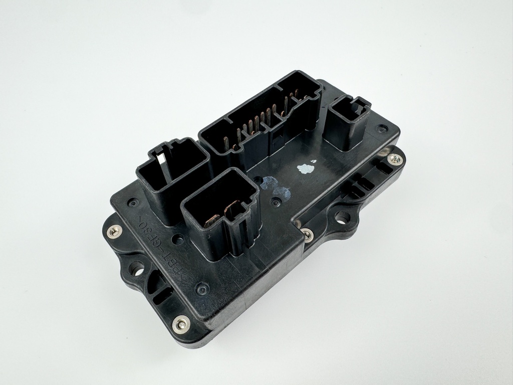 2006 Yamaha 150 HP 4 Stroke Outboard Fuse Box 63P-82170-00-00 OEM