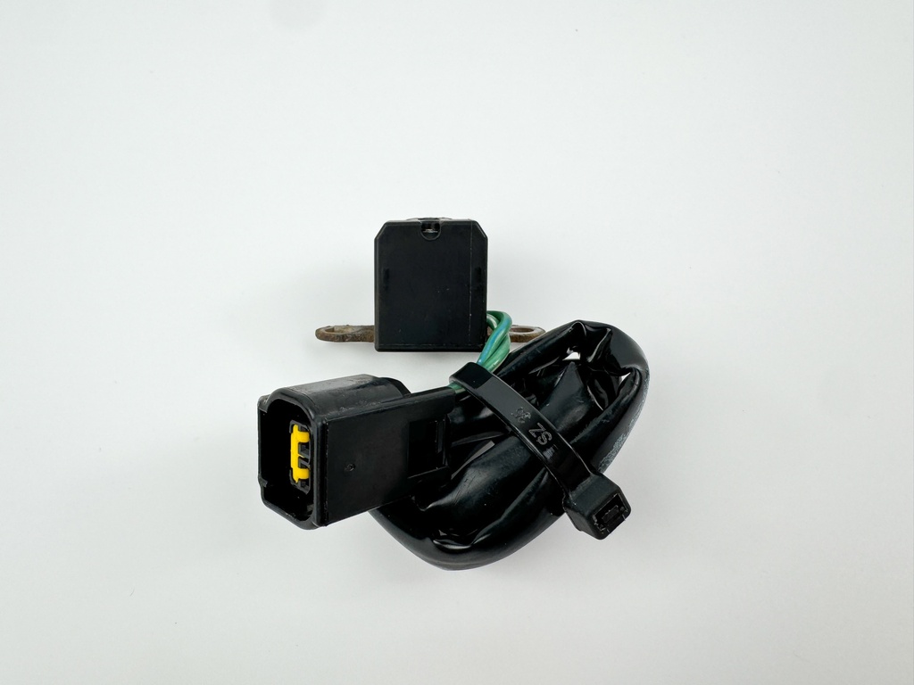 2003 Yamaha 200 HP 2 Stroke Outboard Crankshaft Position Sensor CPS 61A-85895-00-00 OEM