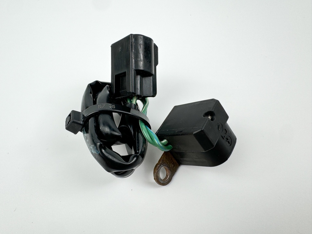 2003 Yamaha 200 HP 2 Stroke Outboard Crankshaft Position Sensor CPS 61A-85895-00-00 OEM