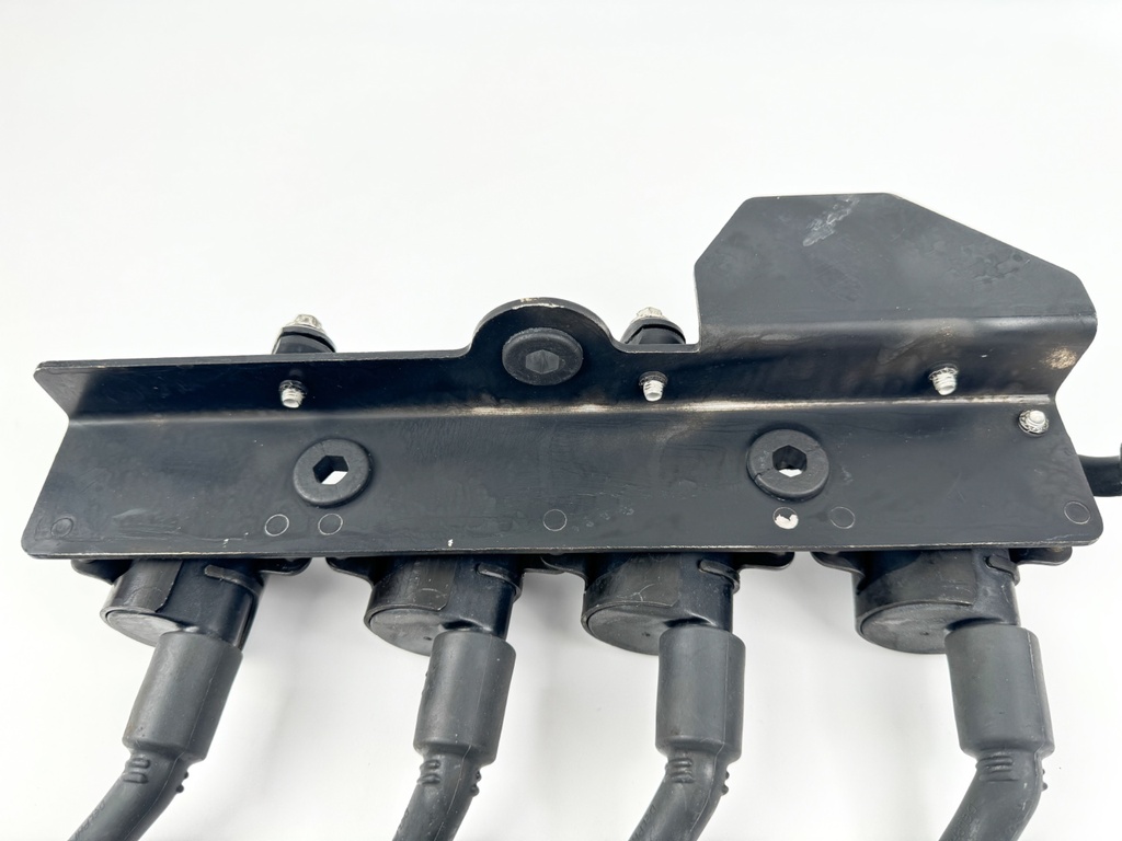 2003 Mercury 60 HP 4 Stroke Outboard Ignition Coil Set W/ Plate 877807A2 OEM