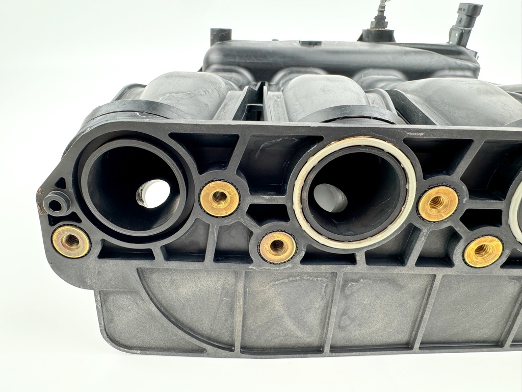 2003 Mercury 60 HP 4 Stroke Outboard Intake Manifold 877829T OEM