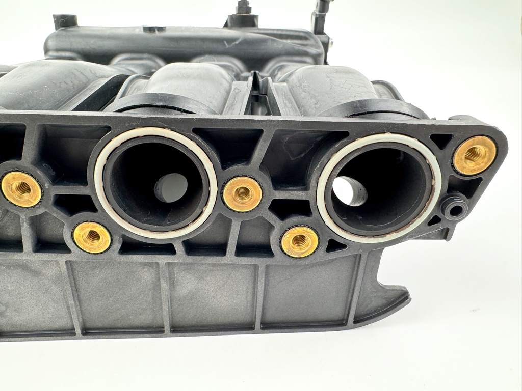 2003 Mercury 60 HP 4 Stroke Outboard Intake Manifold 877829T OEM