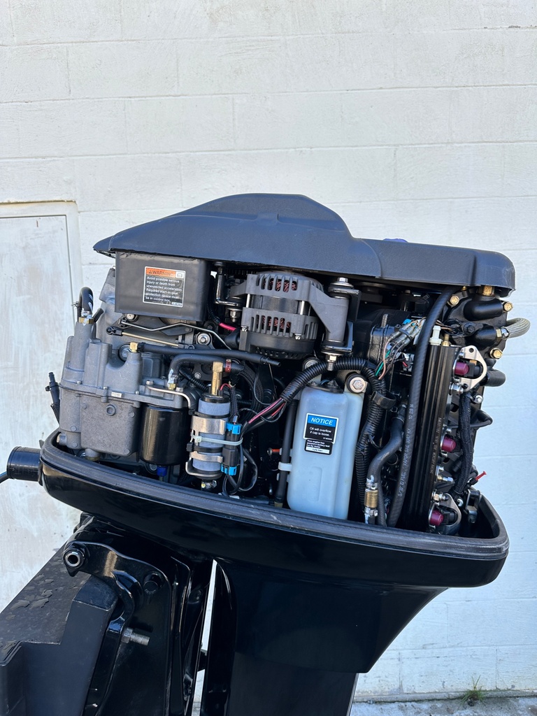 2016 Mercury 175 HP 2 Stroke Outboard Engine Complete OEM