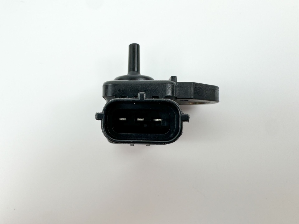 2005 Suzuki 60 HP 4 Stroke Outboard MAP Pressure Sensor 18590-80C40 OEM