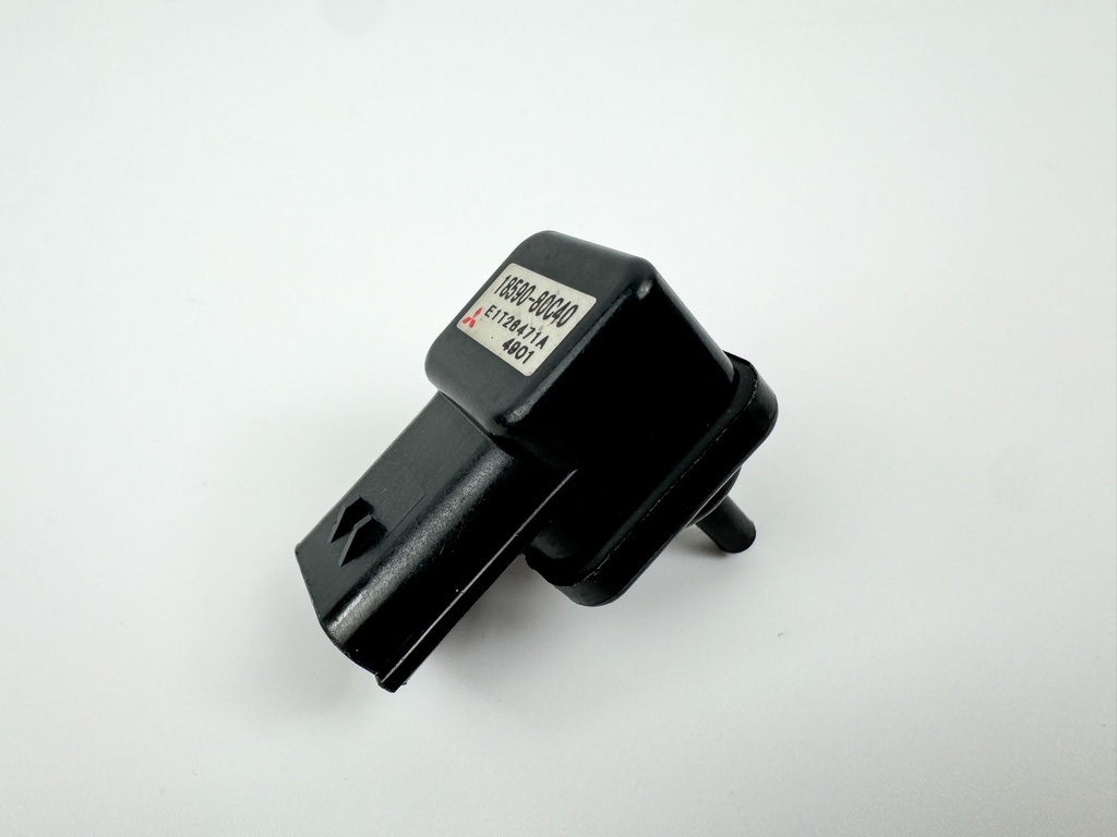 2005 Suzuki 60 HP 4 Stroke Outboard MAP Pressure Sensor 18590-80C40 OEM