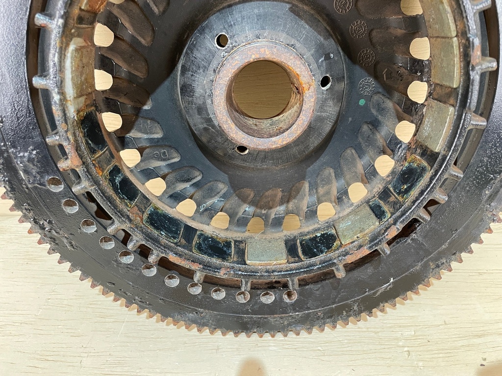 Evinrude Etec 3.3L 200 - 250 HP Flywheel Assembly 586966 586814 - Repair