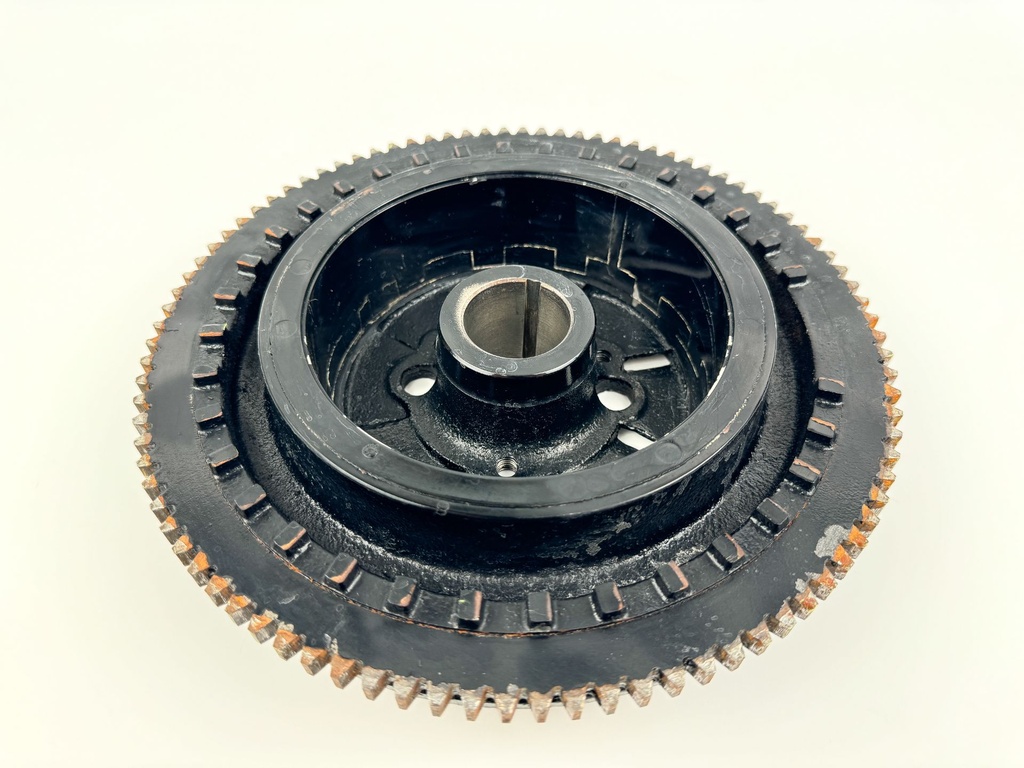 2005 Suzuki 60 HP 4 Stroke Outboard Flywheel 32102-99E10 OEM