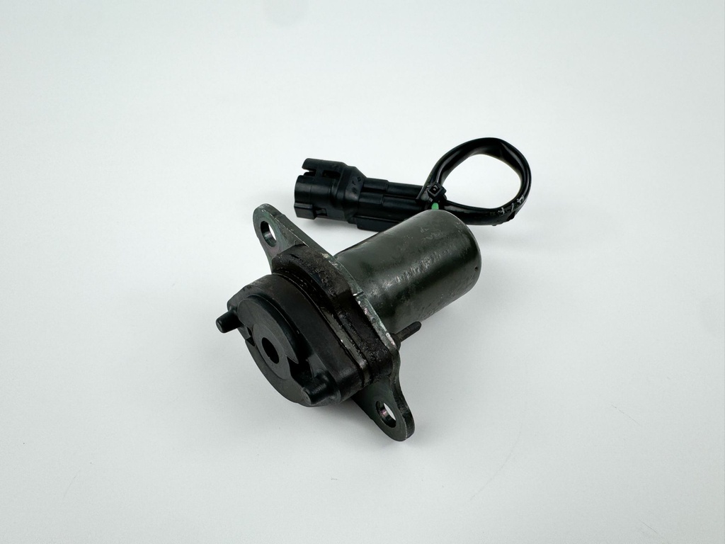 2005 Suzuki 60 HP 4 Stroke Outboard IAC Idle Air Control Valve 13450-99E01 OEM