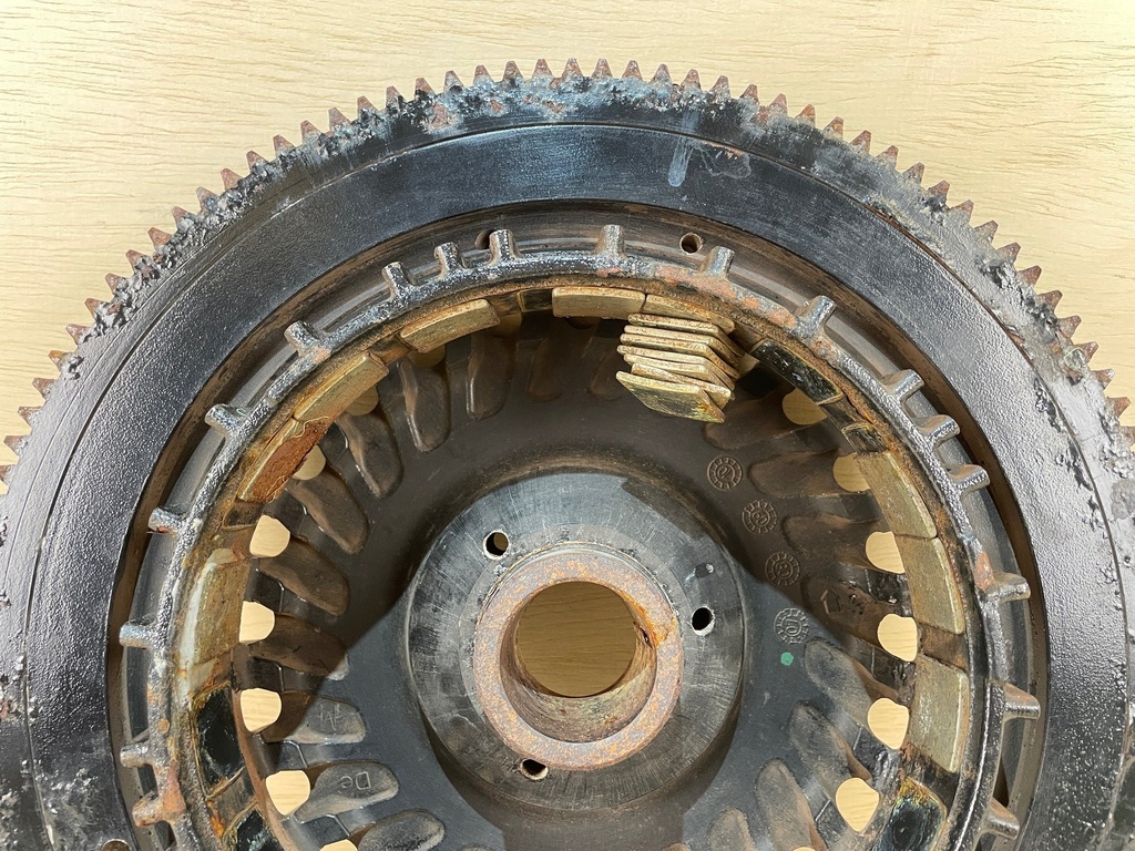 Evinrude Etec 3.3L 200 - 250 HP Flywheel Assembly 586966 586814 - Repair