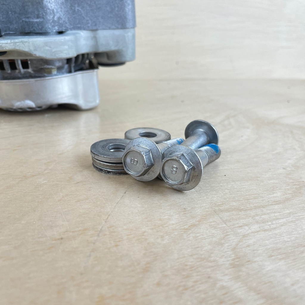 2000 Mercury 200HP 2 Stroke Optimax Alternator Assembly 8M0064020