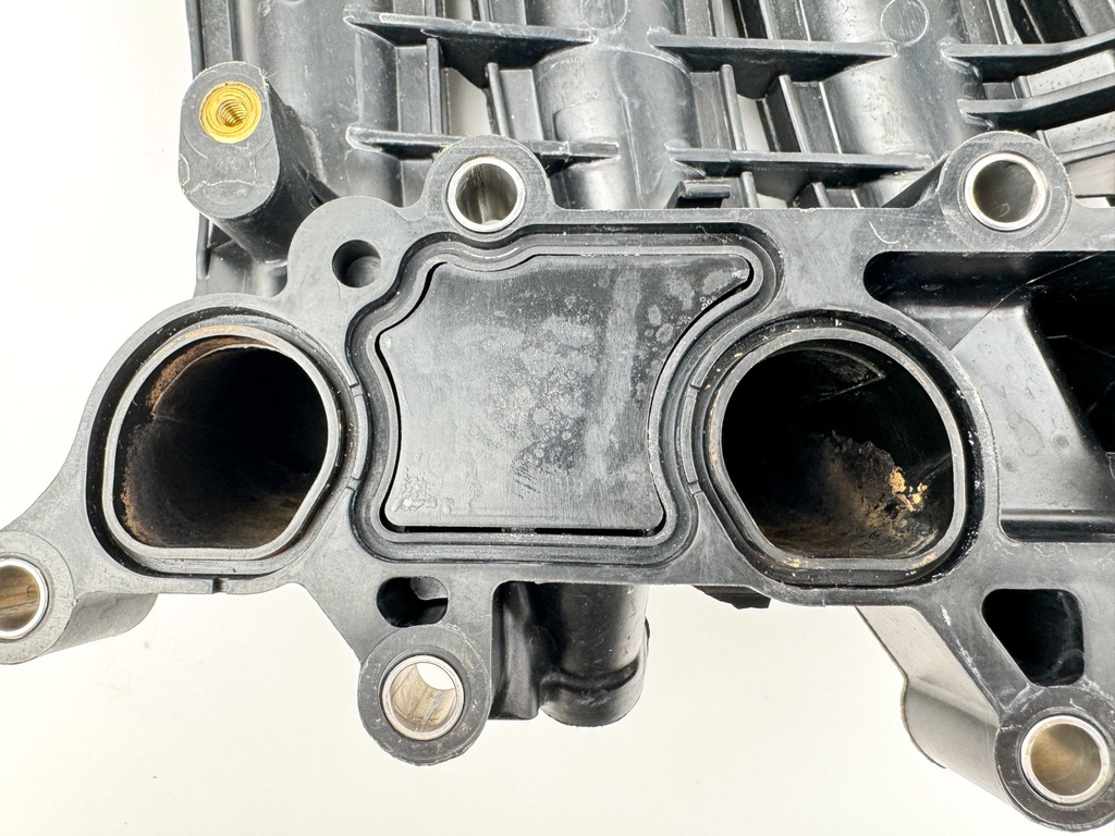 2005 Suzuki 60 HP 4 Stroke Outboard Intake Manifold 13110-99E10 OEM