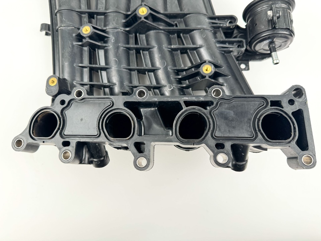 2005 Suzuki 60 HP 4 Stroke Outboard Intake Manifold 13110-99E10 OEM