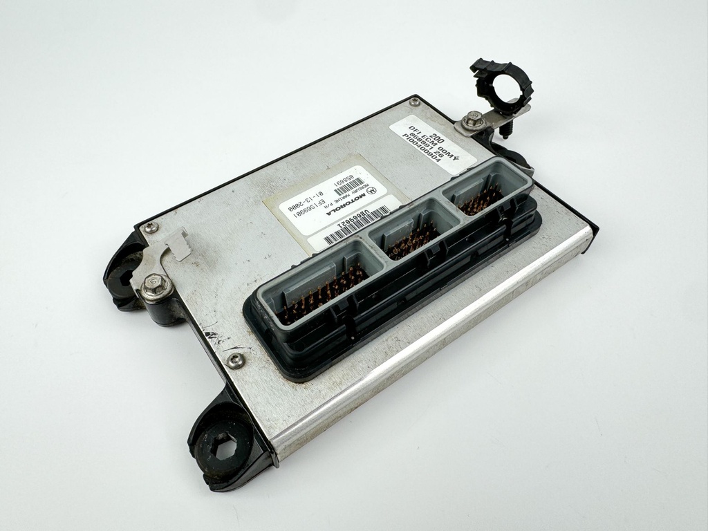 2000 Mercury 200 HP 2 Stroke Outboard Engine Control Unit ECU 858891T1 OEM