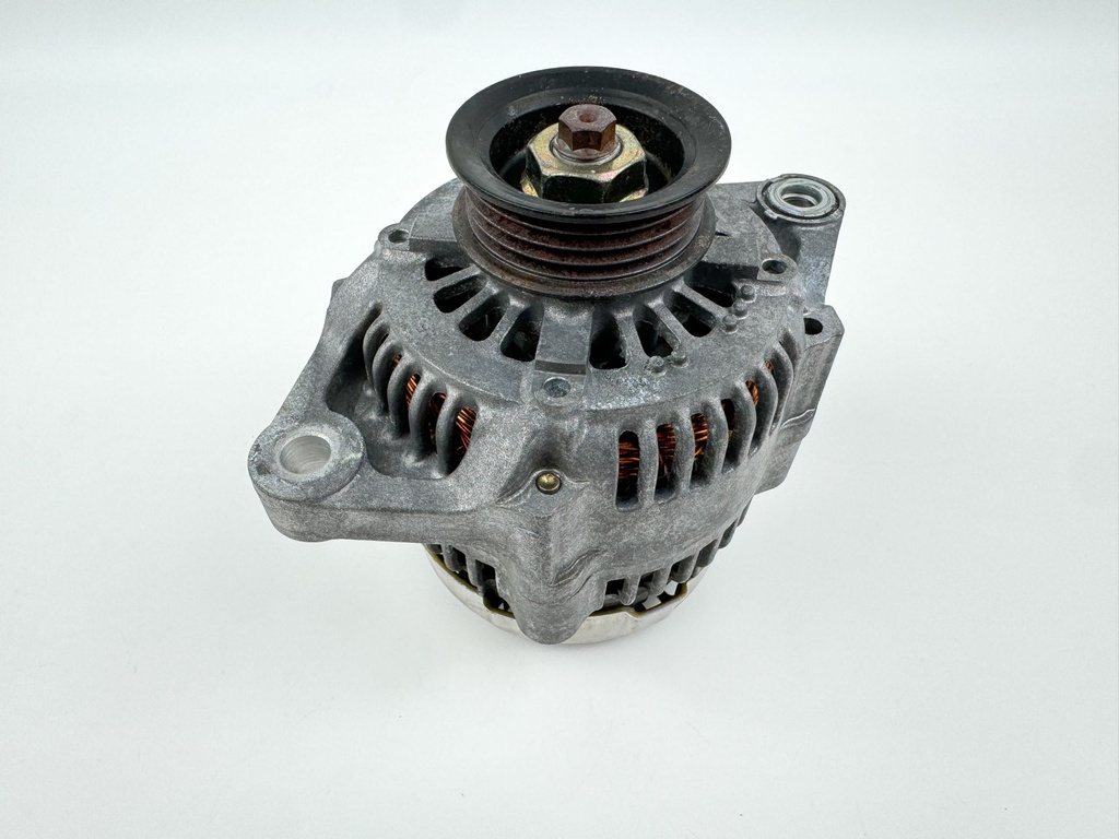 2000 Mercury 200 HP 2 Stroke Outboard Alternator 828506 OEM