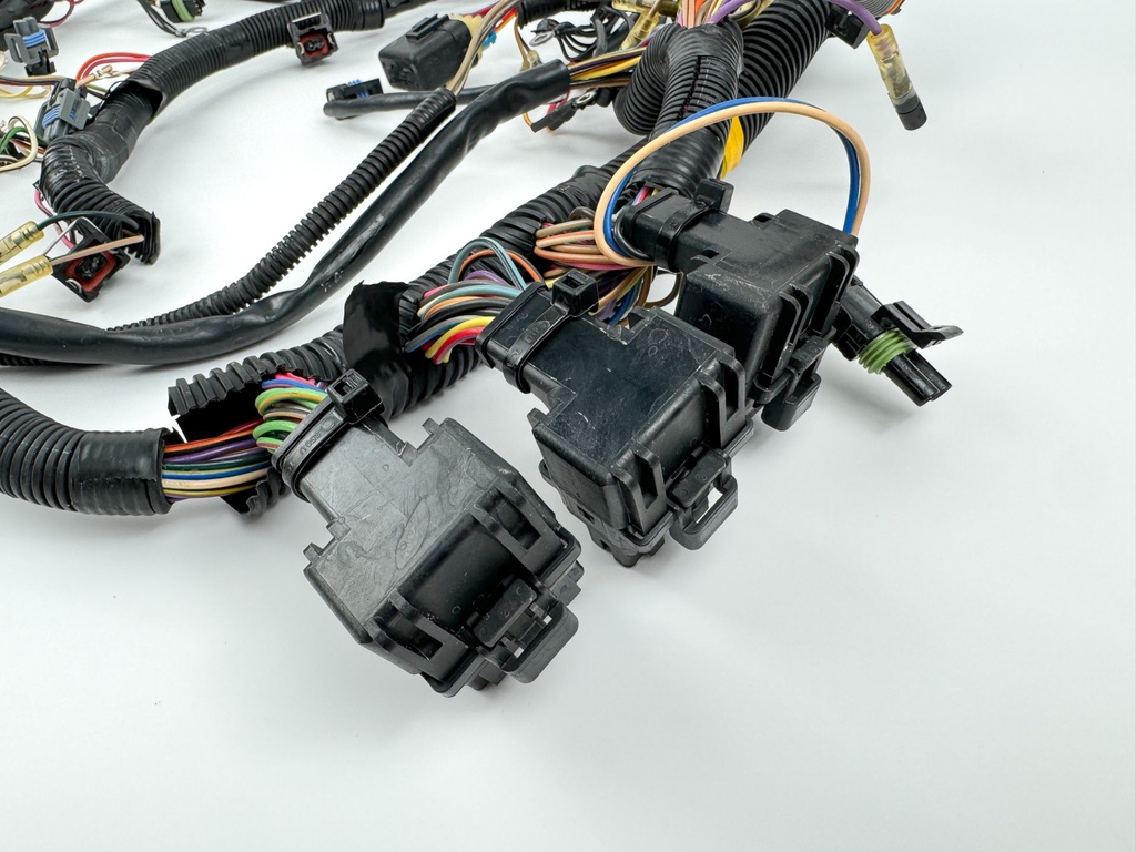 2000 Mercury 200 HP 2 Stroke Outboard Engine Wire Harness 858367T1 OEM