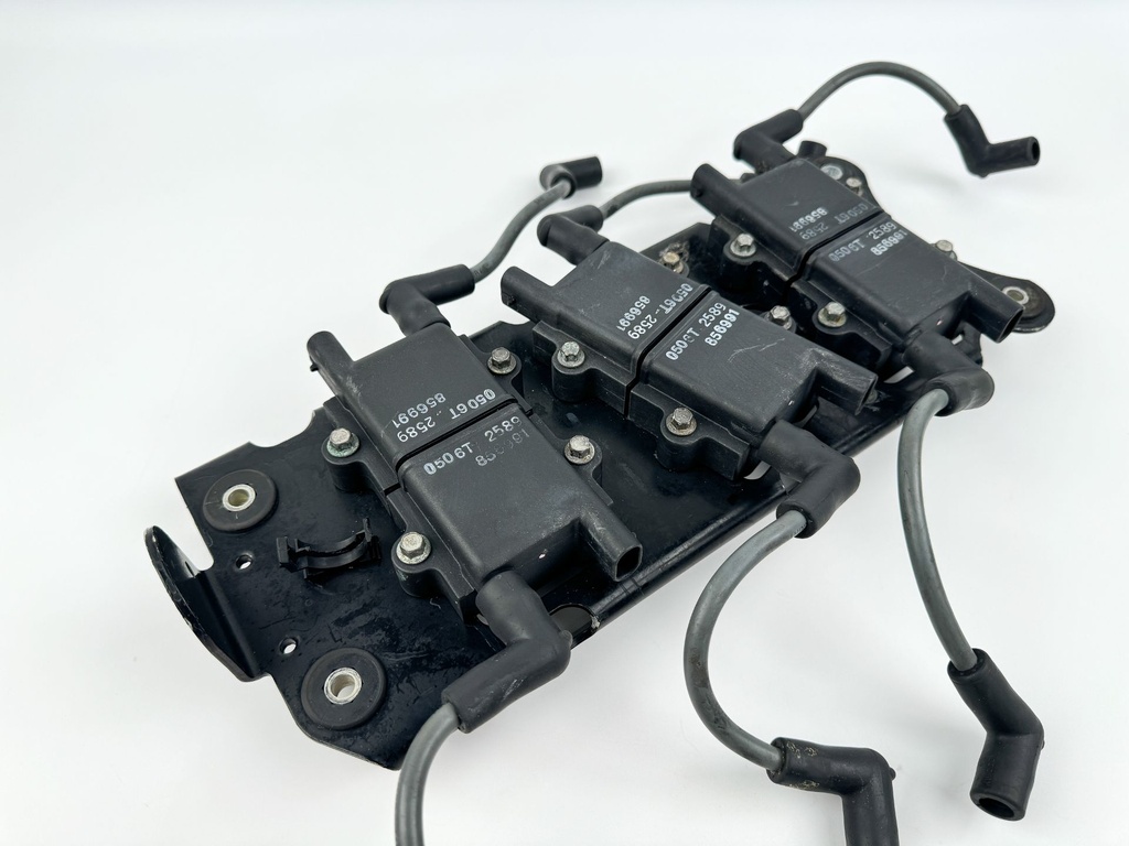 2000 Mercury 200 HP 2 Stroke Outboard Ignition Coil Set W/ Plate 856991A1 OEM