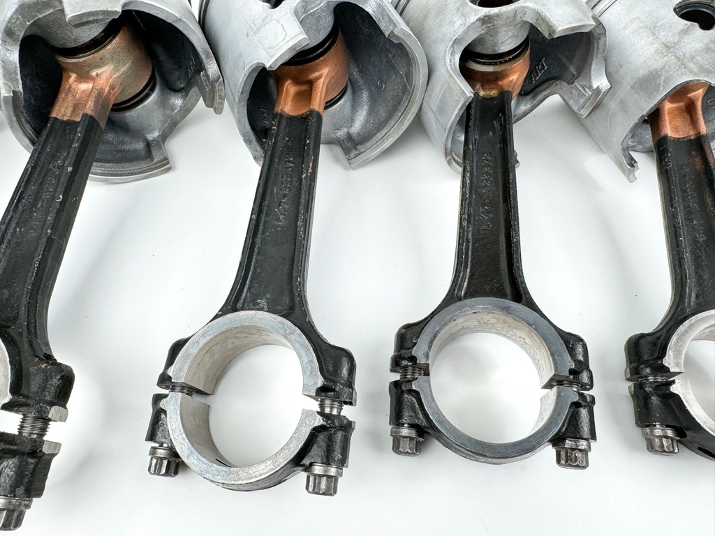 2000 Mercury 200 HP 2 Stroke Outboard Piston & Connecting Rod Set 859297T2 OEM