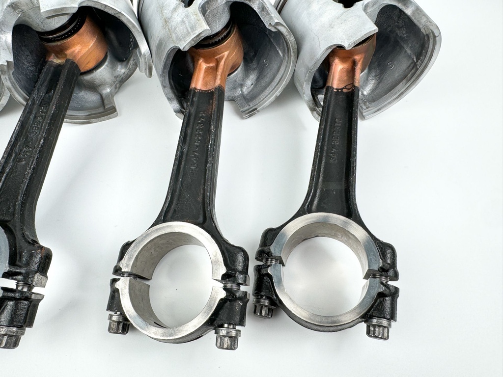 2000 Mercury 200 HP 2 Stroke Outboard Piston & Connecting Rod Set 859297T2 OEM