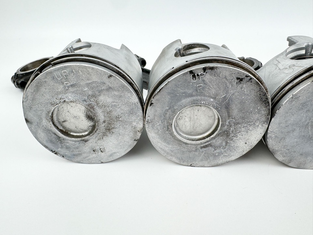 2000 Mercury 200 HP 2 Stroke Outboard Piston & Connecting Rod Set 859297T2 OEM