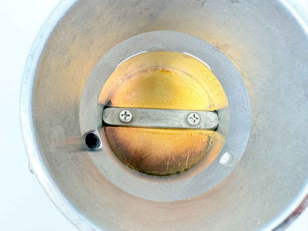 2005 Suzuki 140 HP 4 Stroke Outboard Throttle Body Assembly 13300-90J00 OEM