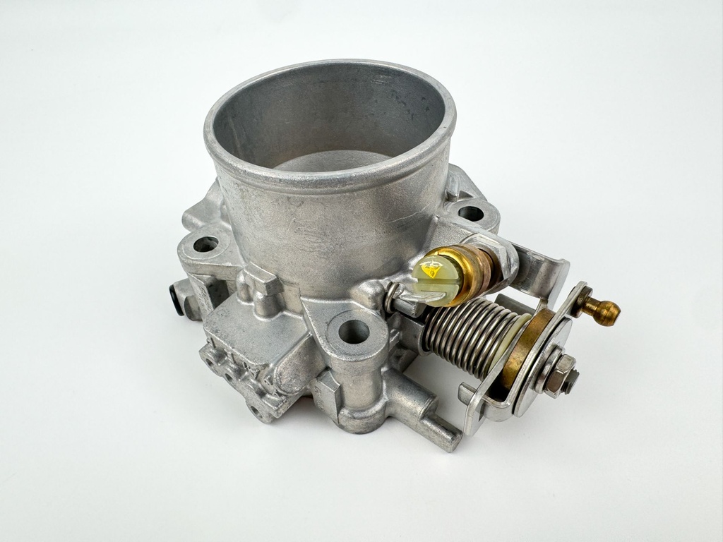 2005 Suzuki 140 HP 4 Stroke Outboard Throttle Body Assembly 13300-90J00 OEM