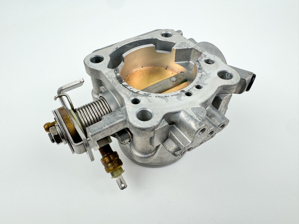 2005 Suzuki 140 HP 4 Stroke Outboard Throttle Body Assembly 13300-90J00 OEM