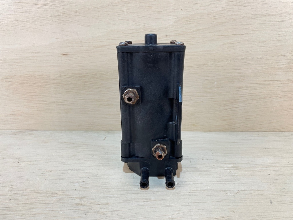 Evinrude Etec Carter VST Fuel Pump Assembly Vapor Separator Tank - Housing