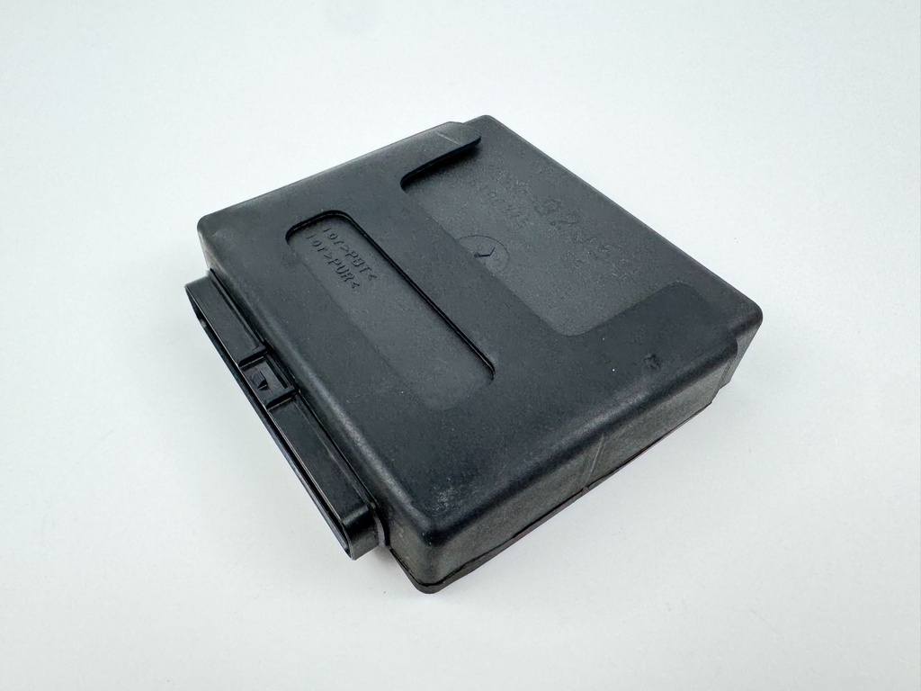 2005 Suzuki 140 HP 4 Stroke Outboard Engine Control Unit ECU 33920-92J54 OEM