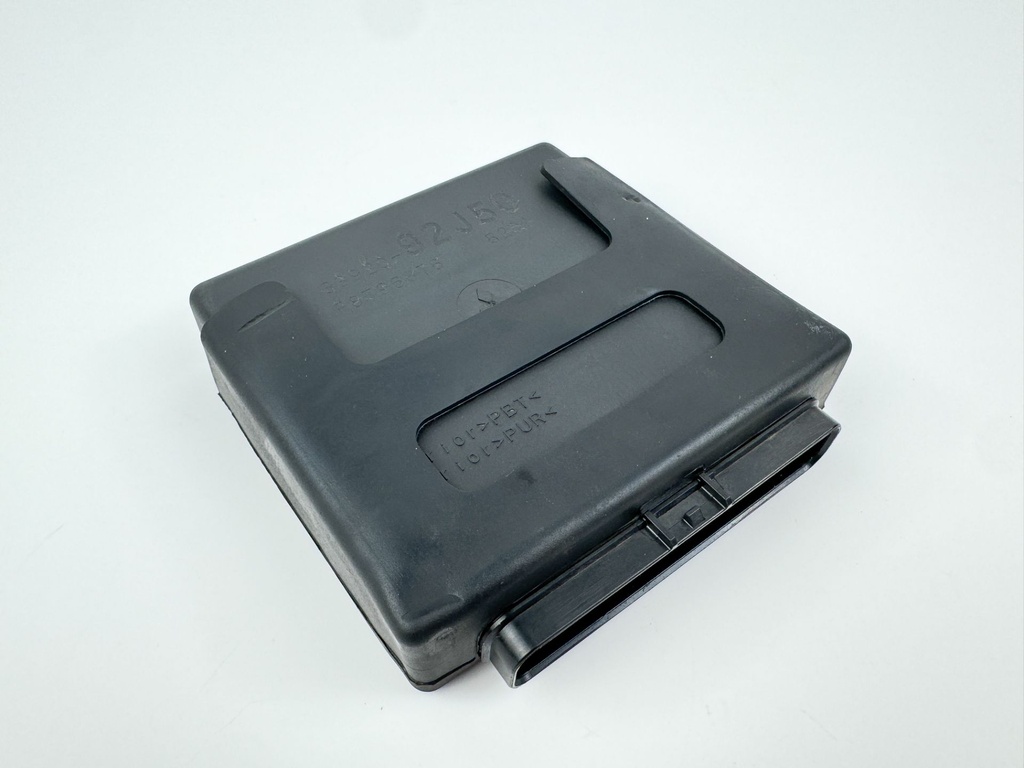 2005 Suzuki 140 HP 4 Stroke Outboard Engine Control Unit ECU 33920-92J54 OEM