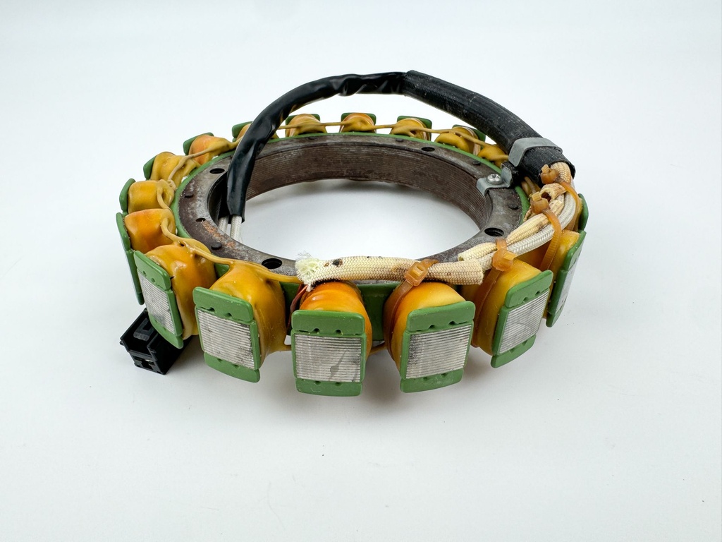 2005 Suzuki 140 HP 4 Stroke Outboard Stator Charging Coil 32120-90J10 OEM