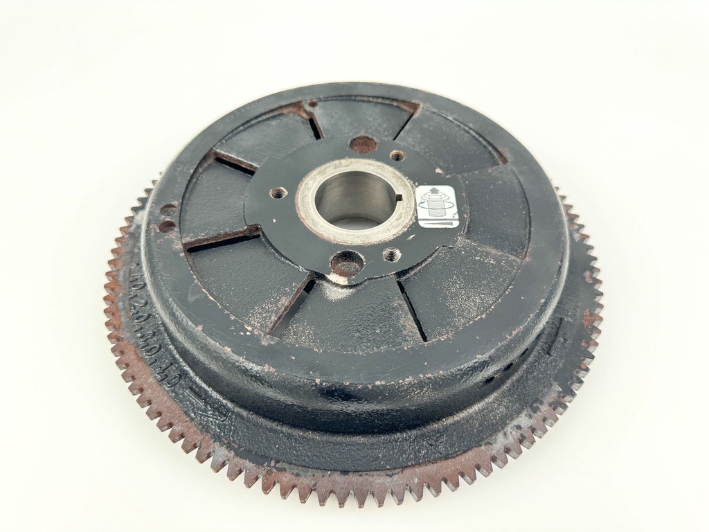 2005 Suzuki 140 HP 4 Stroke Outboard Flywheel 32102-92J10 OEM
