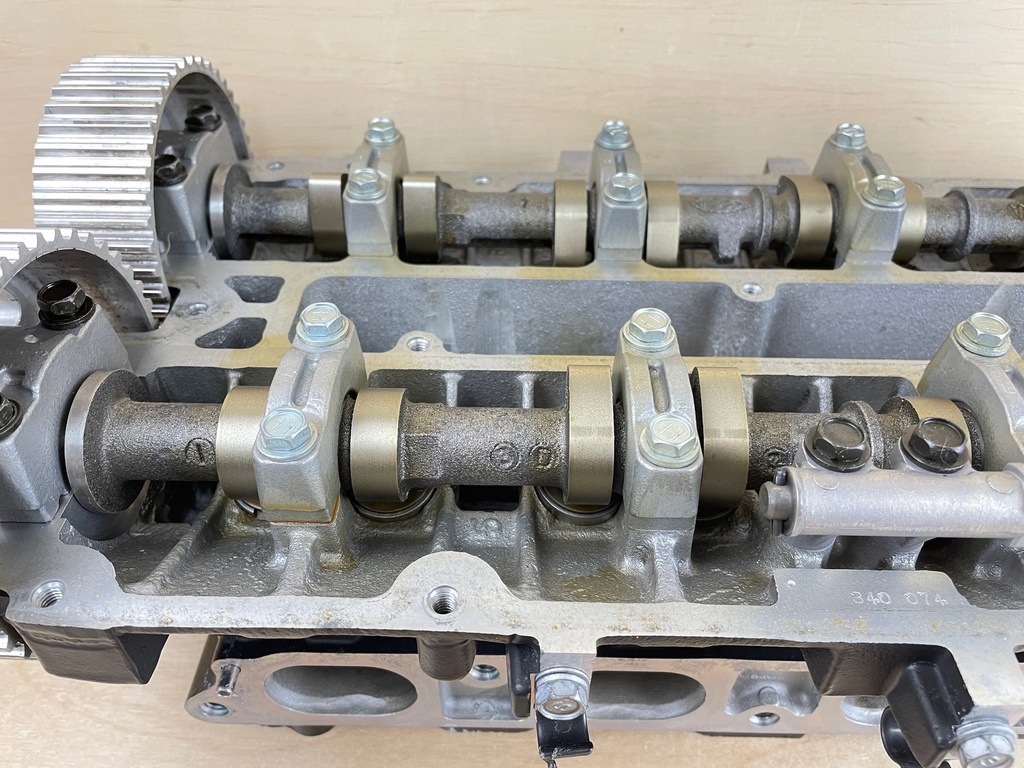 2004 Mercury 75HP 4 Stroke Outboard Cylinder Head Assembly 804109T4