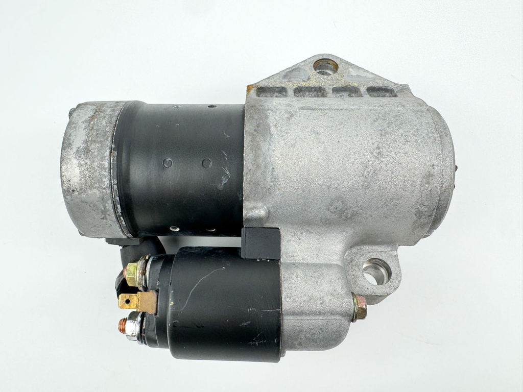 2005 Suzuki 140 HP 4 Stroke Outboard Starter Motor 31100-90J01 OEM