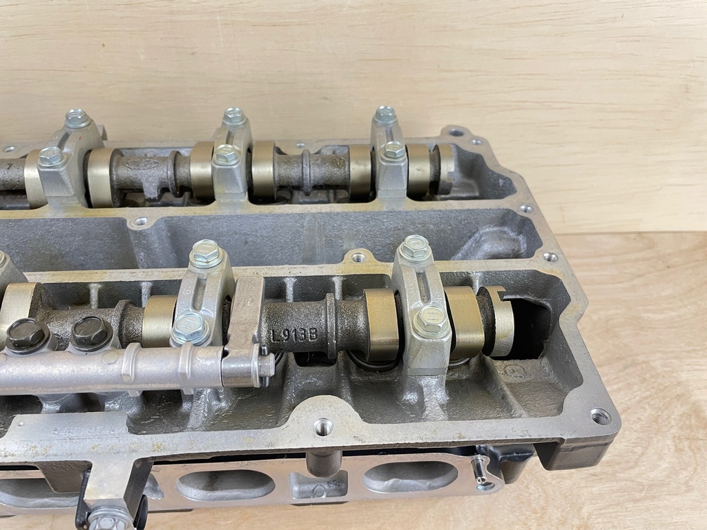 2004 Mercury 75HP 4 Stroke Outboard Cylinder Head Assembly 804109T4