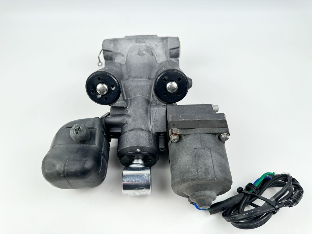 2002-2011 Suzuki DF140 140HP 4 Stroke Outboard Power Trim Tilt Unit Great Condition