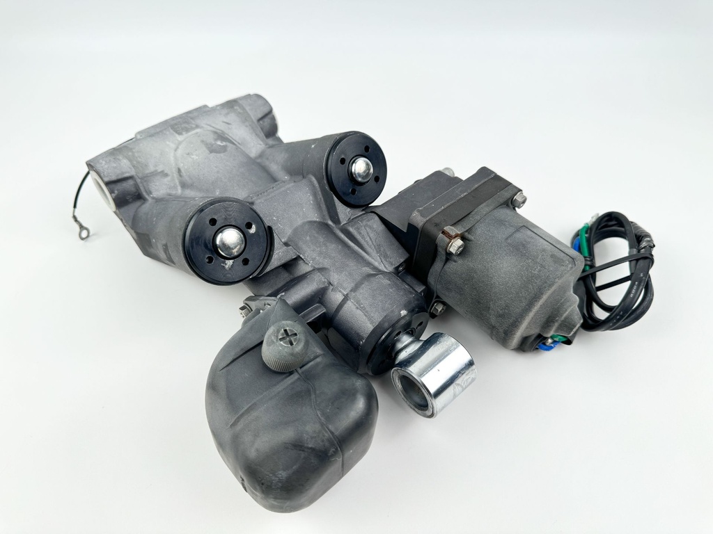 2002-2011 Suzuki DF140 140HP 4 Stroke Outboard Power Trim Tilt Unit Great Condition