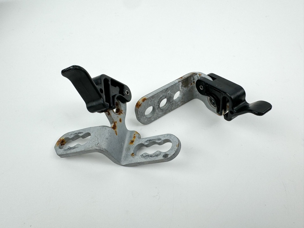 2012 Yamaha 150 HP 4 Stroke Outboard Cable Cover Plate 63P-42738-00-8D OEM