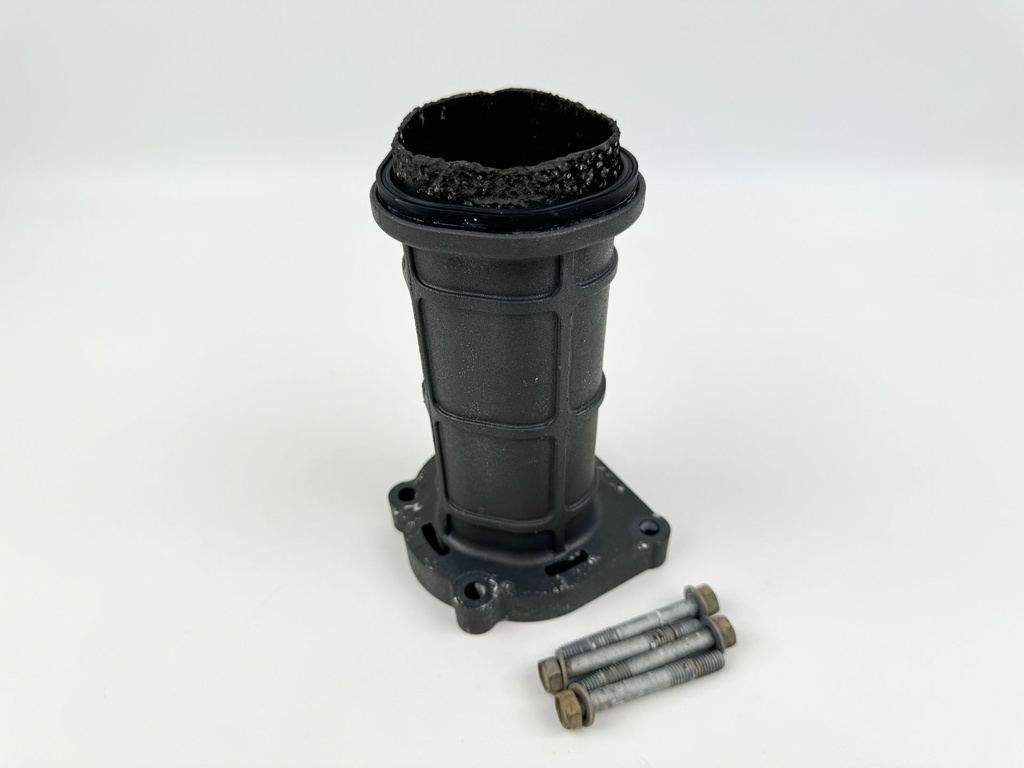 2012 Yamaha 150 HP 4 Stroke Outboard Exhaust Manifold 63P-41131-01-9S OEM