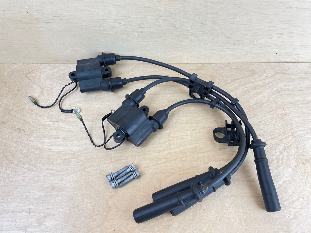 2004 Mercury 75HP 4 Stroke Outboard Ignition Coil Set 804271T