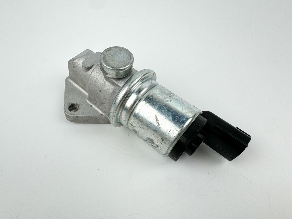 2005 Suzuki 140 HP 4 Stroke Outboard IAC Idle Air Control Valve 18137-77E00 OEM