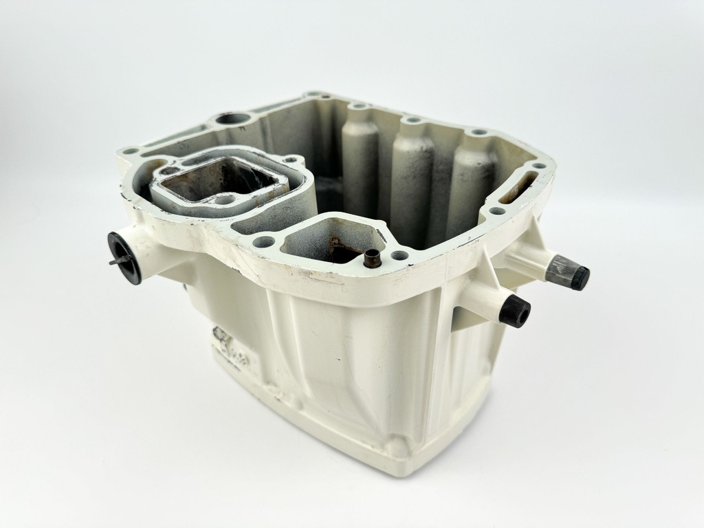 2005 Suzuki 140 HP 4 Stroke Outboard Oil Pan 11501-90J04-0EP OEM