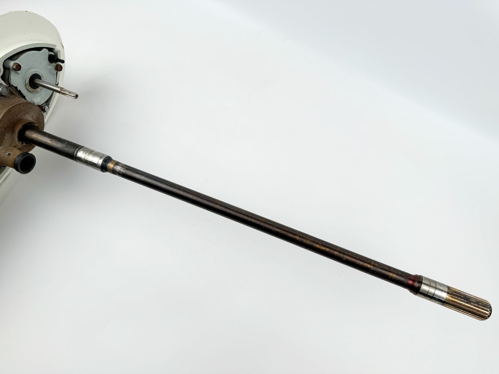 2002-2011 Suzuki 140 HP 4 Stroke Outboard 25" Lower Unit Gear Case RH