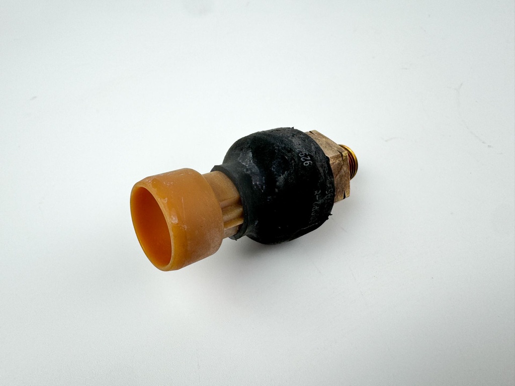 2000 Mercury 200 HP 2 Stroke Outboard Water Pressure Sensor 859596 OEM