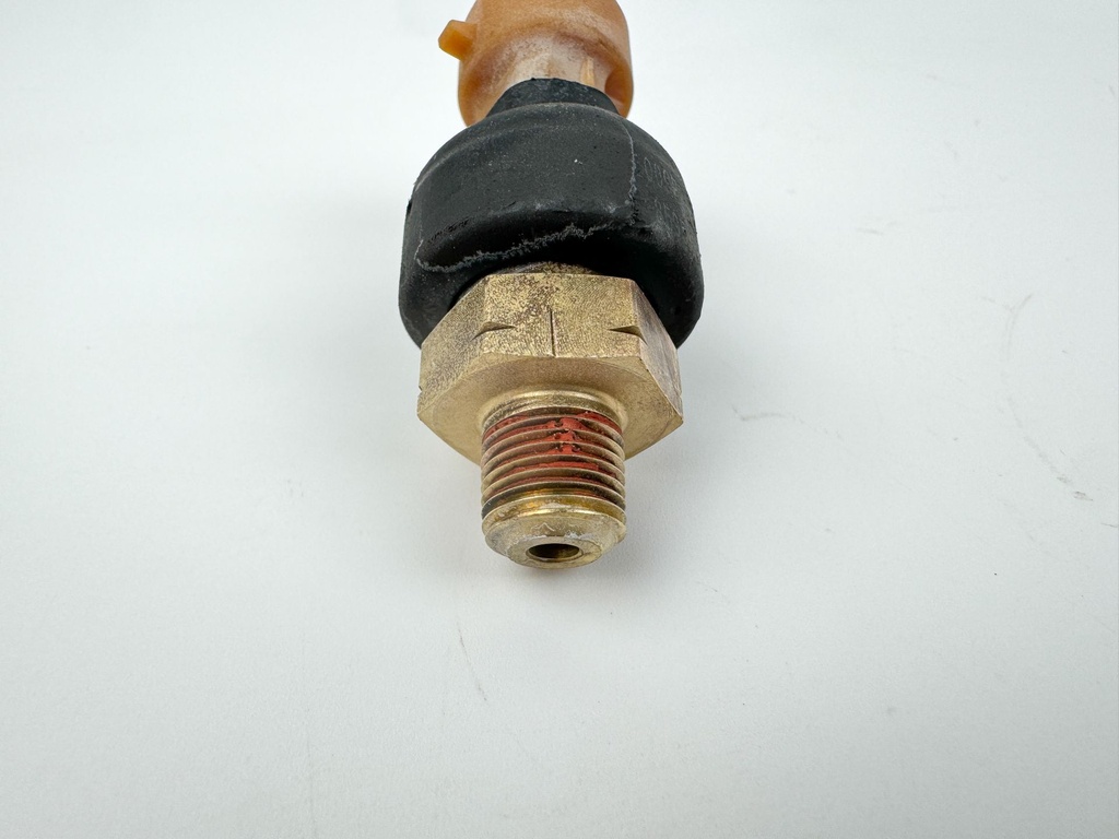 2000 Mercury 200 HP 2 Stroke Outboard Water Pressure Sensor 859596 OEM