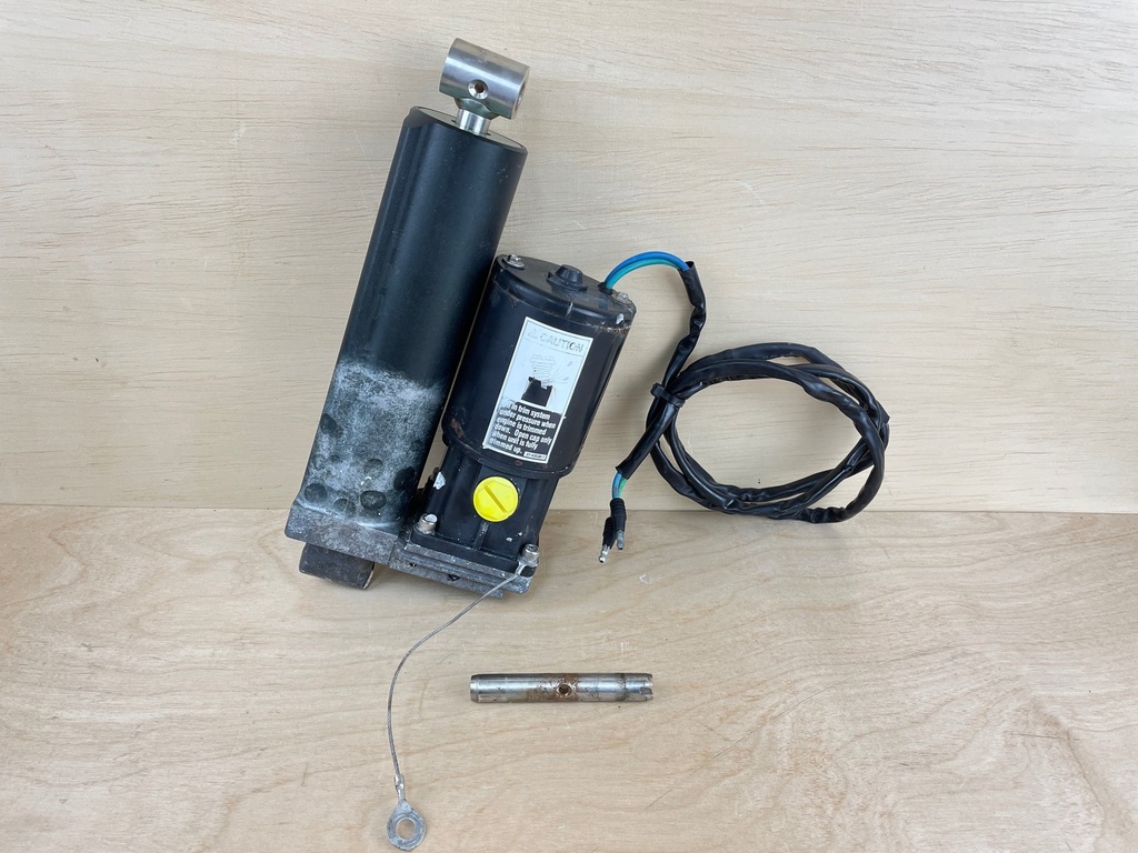 2006 Mercury 50HP 4 Stroke Outboard Engine Power Trim & Tilt Assembly 855654T09